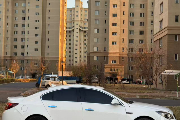 别克 君威 2014款 GS 2.0T 豪情运动版车身外观6002