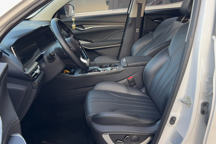 长安CS75 PLUS 2020款 1.5T 自动豪华型局部细节19