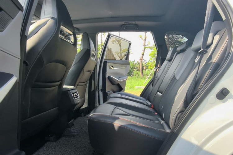 长安CS75 PLUS 2022款 第二代 1.5T 自动领航型中控内饰7004