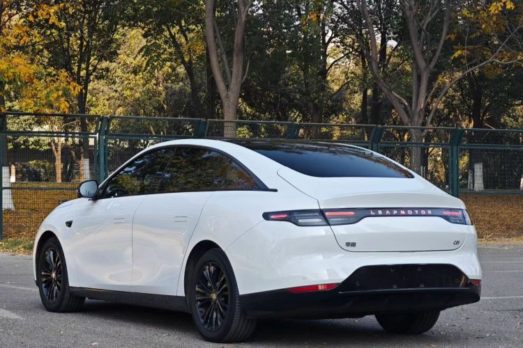 零跑汽车 零跑C01 2023款 525舒享版车身外观6004