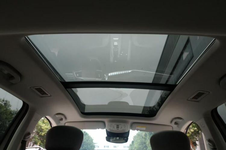 荣威RX9 2023款 2.0T 两驱优享版局部细节22