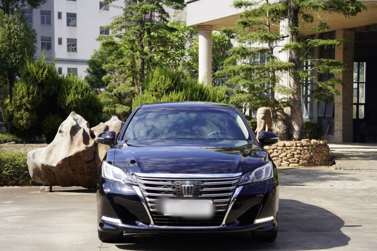 丰田 皇冠 2015款 2.0T 时尚版车身外观6003