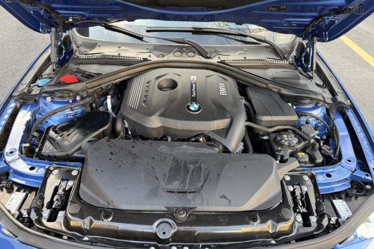 宝马3系 2017款 320Li M运动型局部细节24