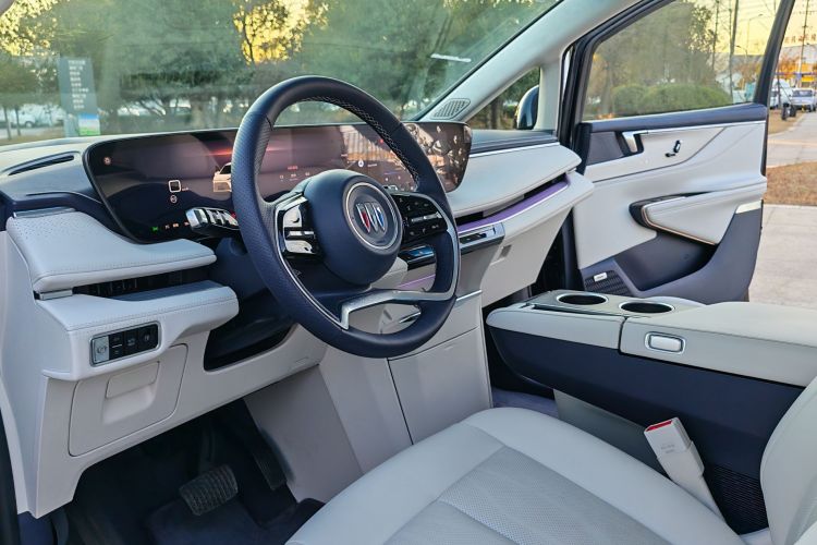 别克GL8新能源 2026款 陆尊 奢享版中控内饰7006