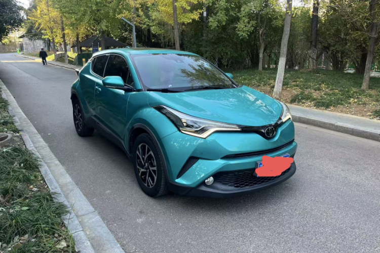 丰田C-HR 2020款 2.0L 豪华版车身外观6006
