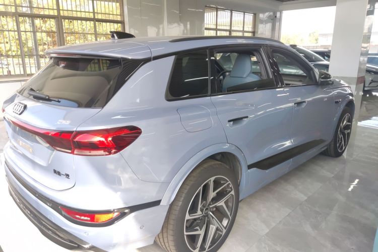 奥迪Q6L e-tron 2026款 首发领航版车身外观6006