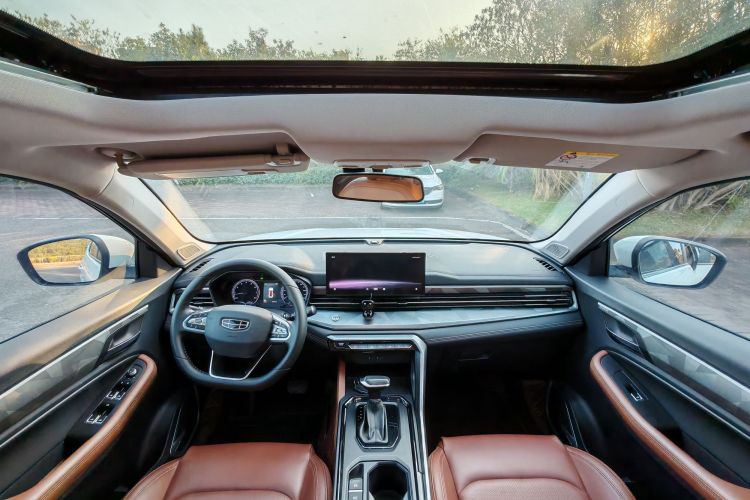 吉利汽车 远景X6 2021款 PRO 1.4T 自动尊贵型中控内饰7002