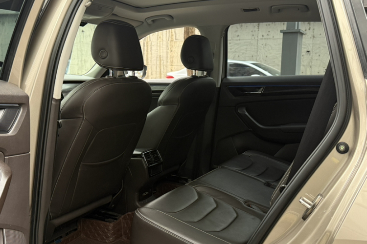 斯柯达 柯迪亚克 2018款 TSI380 7座四驱旗舰版中控内饰7004