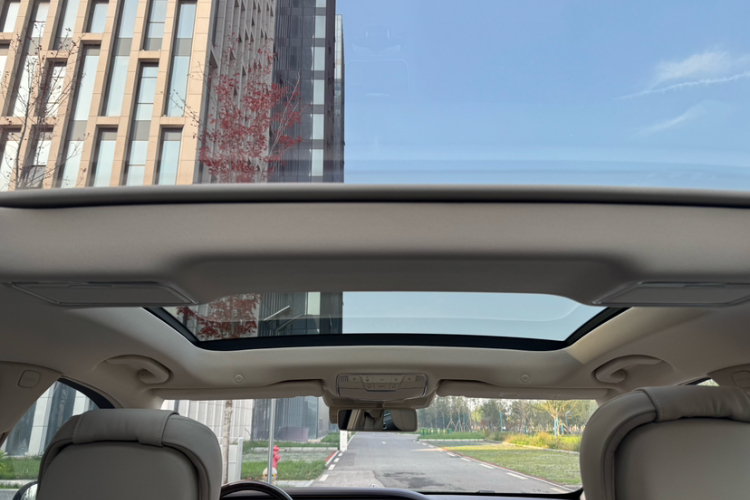 奔驰 迈巴赫S级 2018款 S 450 4MATIC中控内饰7004