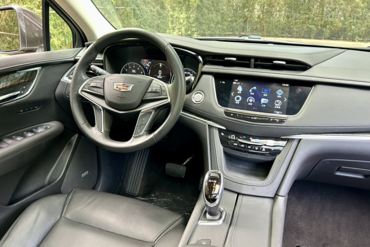 凯迪拉克XT5 2018款 25T 豪华型中控内饰7002