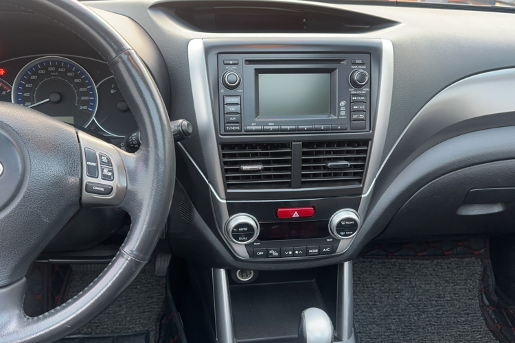 斯巴鲁 森林人 2011款 2.5XS 自动豪华版局部细节16