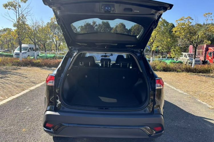 丰田 锋兰达 2024款 2.0L CVT精英plus版中控内饰7006