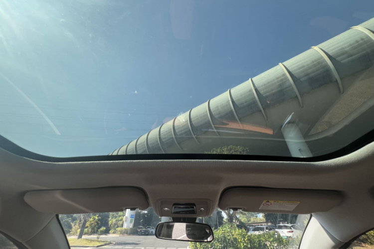 比亚迪e2 2020款 升级版 高续航版 尊贵型中控内饰7004