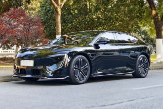 阿维塔12 2023款 650 三激光四驱性能版