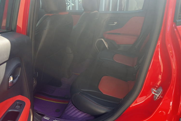 Jeep 自由侠 2016款 1.4T 自动高能版中控内饰7003