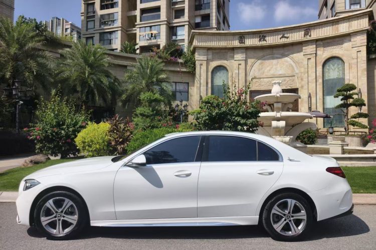 奔驰C级 2022款 改款 C 200 L 运动版车身外观6002