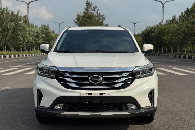 广汽传祺 传祺GS4 2018款 235T 自动两驱至尊版车身外观6004