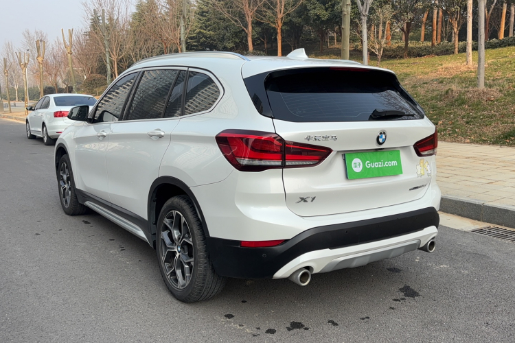 宝马X1 2022款 sDrive20Li 时尚型车身外观6006