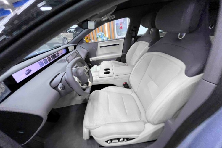 阿维塔06 2025款 Max增程版中控内饰7006