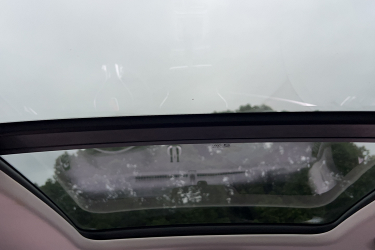 荣威RX5 2020款 20T 自动4G互联超越旗舰版局部细节22