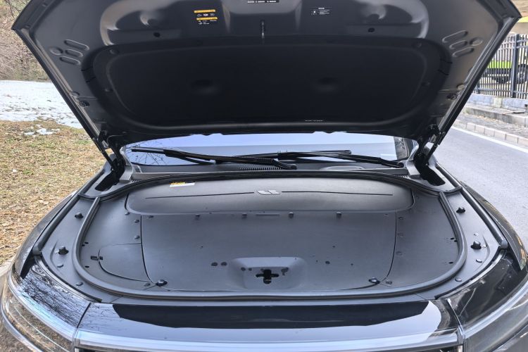 理想汽车 理想ONE 2021款 增程6座版局部细节9005