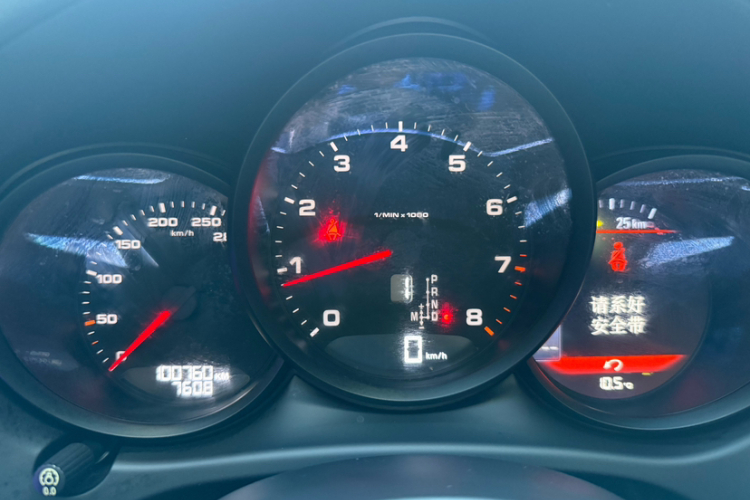 保时捷 2017款  Macan 2.0T中控内饰15