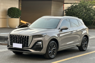 红旗HS5 2023款 2.0T 旗享Pro版