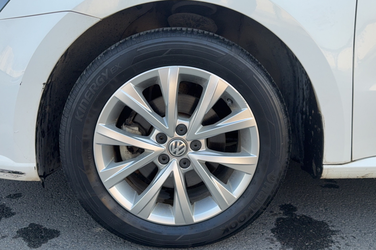 大众 朗逸 2017款 1.6L 自动舒适版局部细节9003