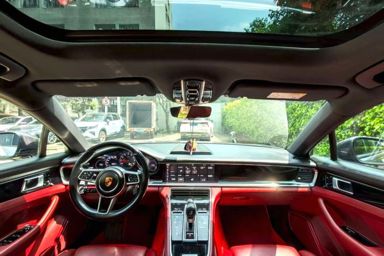 保时捷 2017款 Panamera 4 行政加长版 3.0T中控内饰7003
