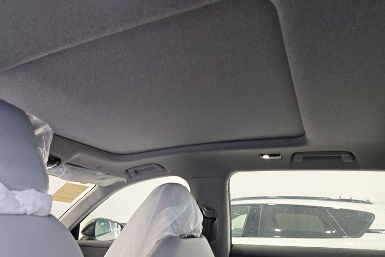 岚图汽车 岚图知音 2024款 长续航智享版中控内饰7008