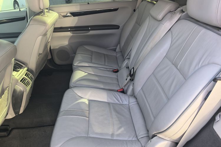 奔驰R级 2017款 R 320 4MATIC 商务型臻藏版中控内饰7002