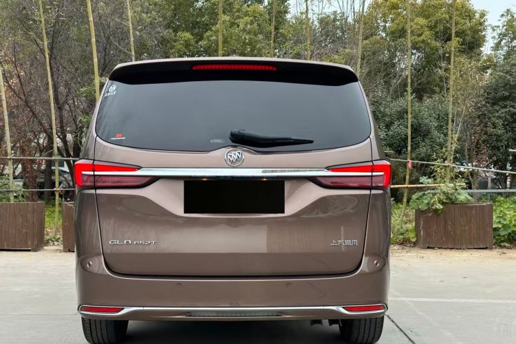别克GL8 2020款 陆上公务舱 652T 尊贵型车身外观6004