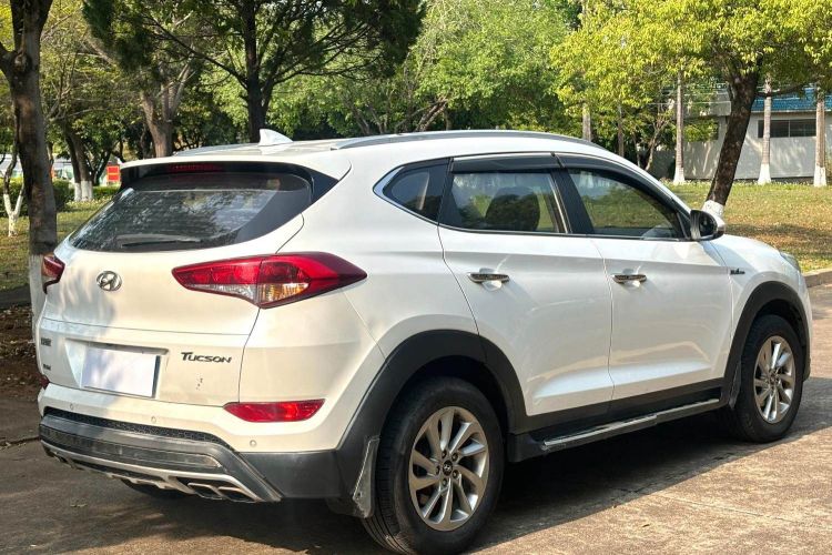 现代 途胜 2015款 1.6T 双离合两驱智能型车身外观6008