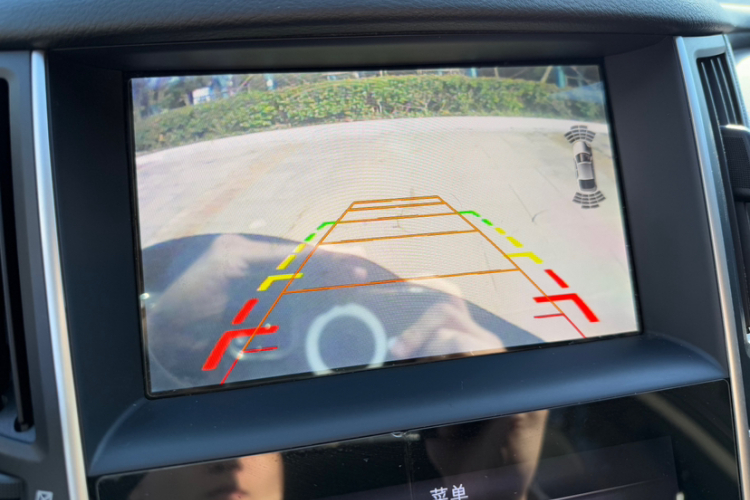 英菲尼迪Q50L 2021款 2.0T 逸享版局部细节9004