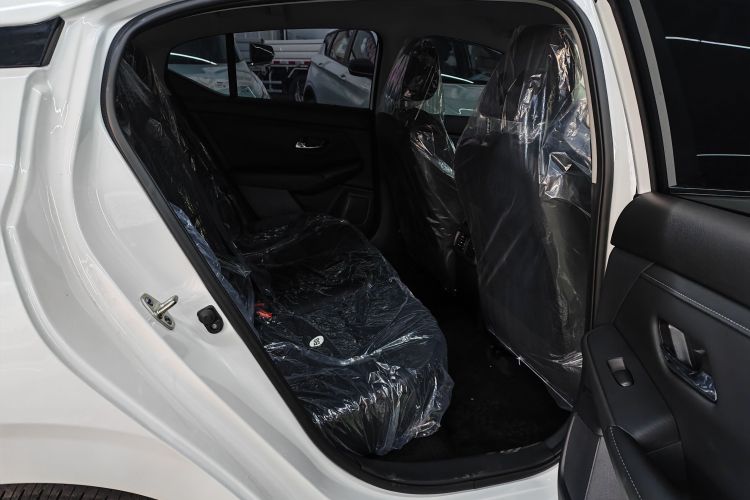 日产 轩逸 2026款 1.6L CVT省心版中控内饰7007