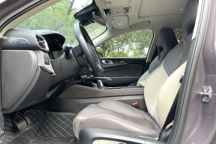 领克02 2019款 高能版 2.0T 自动两驱耀Pro版 国VI中控内饰7003