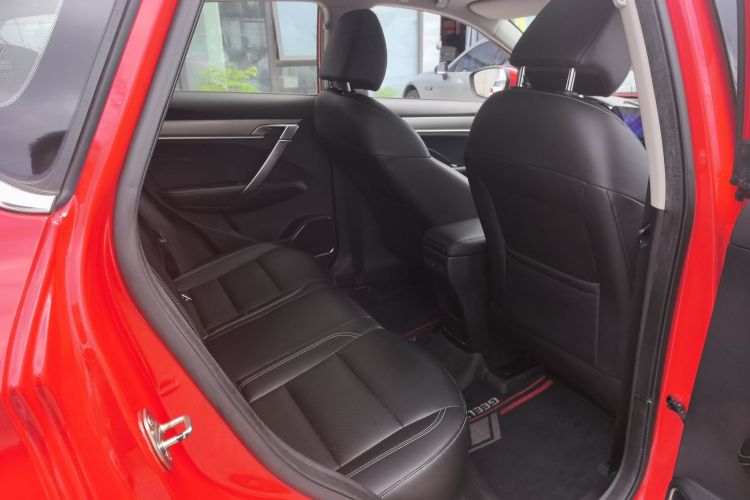 吉利汽车 缤越 2019款 260T DCT骑士 国VI中控内饰7008