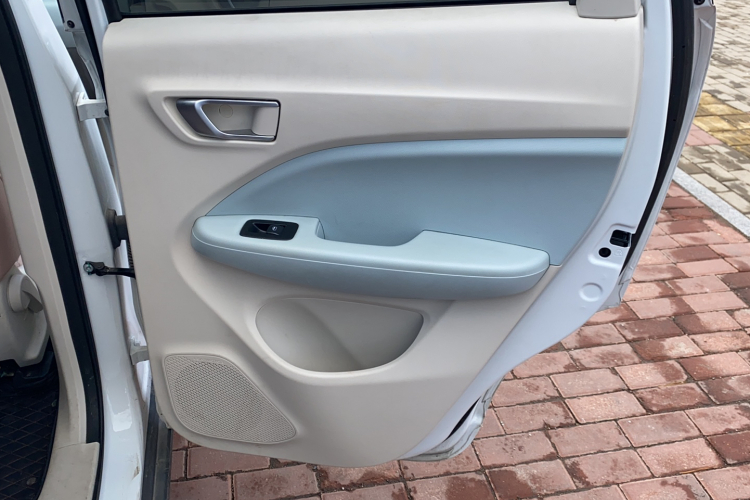 零跑汽车 零跑T03 2024款 310舒享版中控内饰7008