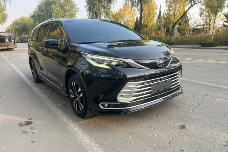 丰田 赛那SIENNA 2021款 2.5L混动 铂金版车身外观6004