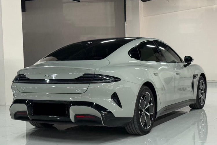 小米汽车 小米SU7 2024款 后驱超长续航高阶智驾Pro版车身外观6011