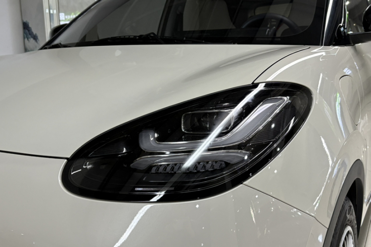 五菱汽车 五菱缤果 2023款 333km 悦享+款局部细节36