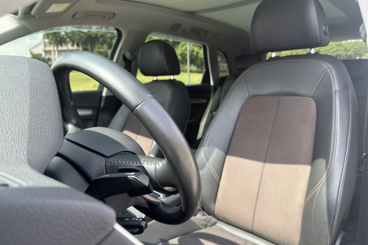 奥迪Q5L 2018款 40 TFSI 荣享时尚型 国V中控内饰7004