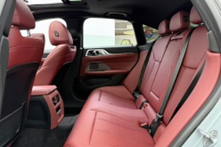 宝马4系 2022款 425i Gran Coupe M运动套装中控内饰7003