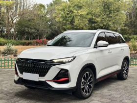 长安欧尚X7 PLUS 2023款 畅享版 1.5T自动尊贵型 7座