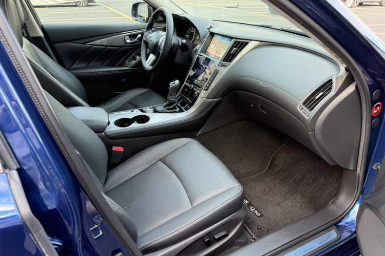 英菲尼迪Q50L 2018款 2.0T 逸享版 国VI局部细节41