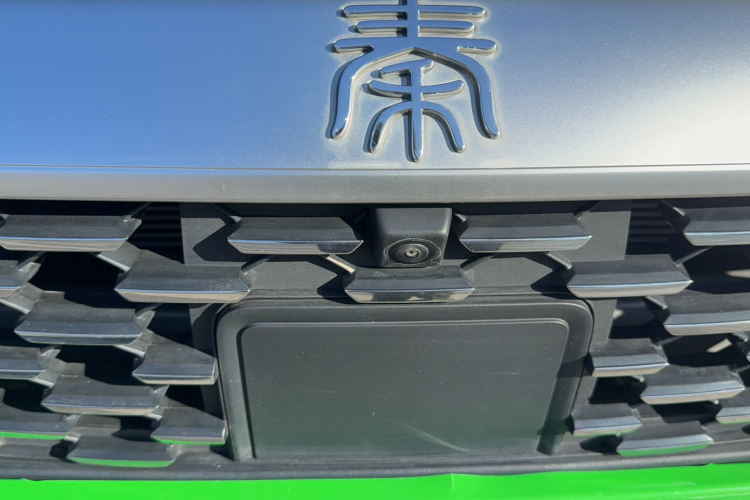 比亚迪 秦PLUS 2021款 DM-i 120KM 旗舰型车身外观6010