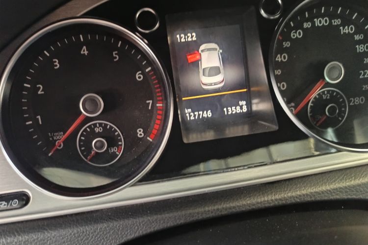 一汽-大众CC 2015款 1.8TSI 豪华型中控内饰15