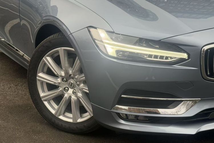 沃尔沃S90 2020款 T5 智逸豪华版车身外观6008