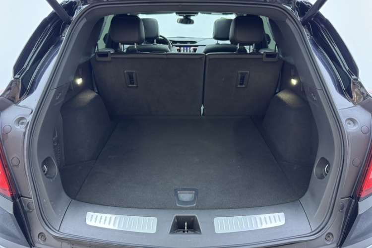 凯迪拉克XT5 2022款 2.0T 两驱豪华型局部细节9002