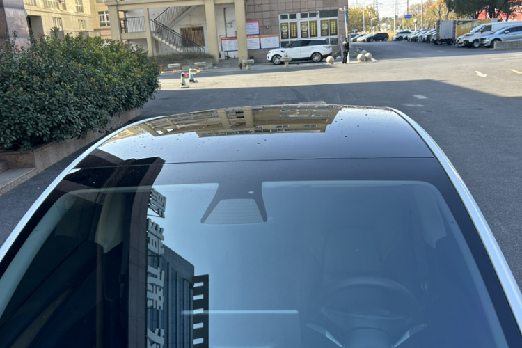 特斯拉 Model Y 2022款 后轮驱动版车身外观6003